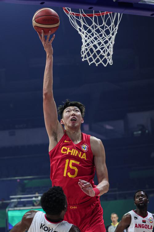 尼洛和布雷
